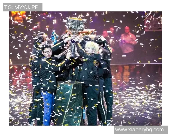 FPX在大师赛中的状态分析与表现评估探讨 FPX在大师赛中的状态分析与表现评估探讨