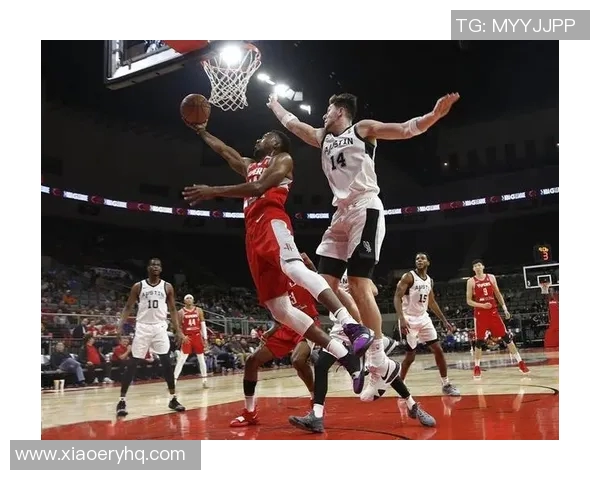 发展联盟马刺与毒蛇的激烈对决展现年轻球员的无限潜力与未来希望