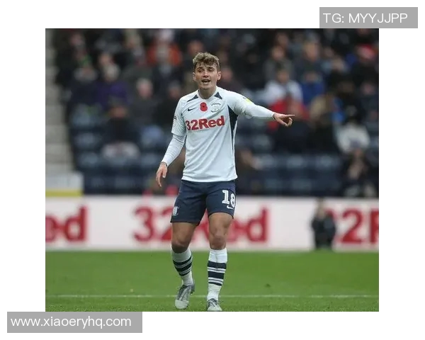 足球伊普斯与德比郡的激烈对决谁能在赛场上笑到最后