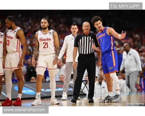 勇士与快船季后赛精彩对决录播回顾全场焦点瞬间分析